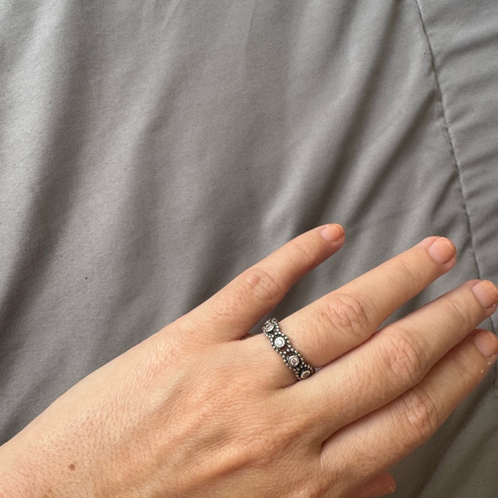 Authentic Pandora silver ring - Picture 4 of 5
